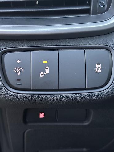 Kia: Kia Sorento: 2019 г., 2.4 л, Автомат, Бензин, Минивэн — 10