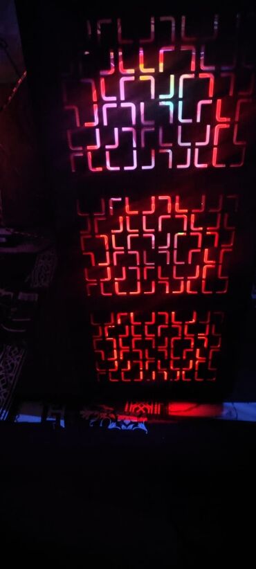 Masaüstü kompüterlər və iş stansiyaları: Güclü oyun və iş stansiyası + 27" Samsung monitor ( Tek keys istəyən — 2