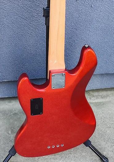 beatele: MARCUS MILLER V7 VINTAGE SWAMP ASH-4 BMR 2ND | Slanje po dogovoru — 7