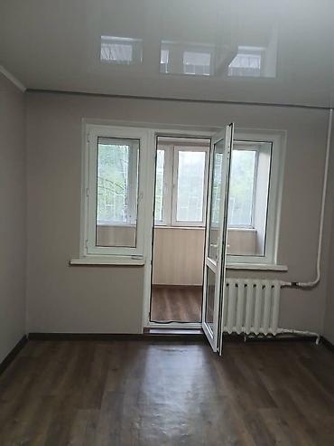 каинды квартиры: 3 комнаты, 58 м², 6 мкр 104 серия, 2 этаж, Косметический ремонт — 1