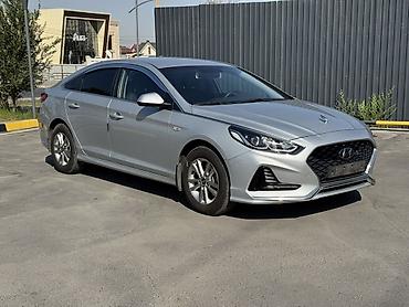 Hyundai Sonata: 2019 г., 2 л, Автомат, Газ, Седан
