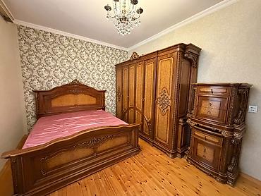 10 min manata evler: *Yataq mebeli satilir* *qiyməti 800 manat* *ünvan Hövsan z⁹⁰kod* — 1
