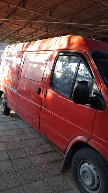 Ford: Ford Transit: 2.5 l | 1999 il Van/Minivan — 9