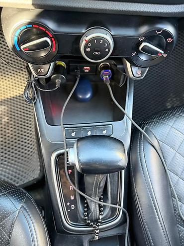 Kia: Kia Rio: 2019 г., 1.4 л, Автомат, Бензин, Седан — 13