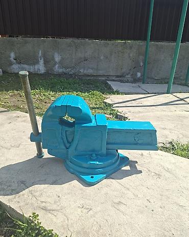 Другие инструменты: Продаю инструменты СССР. 1) Сверлильный станок 30 тыс. 2) Наковальня at lalafo.kg — 3 Другие инструменты: Продаю инструменты СССР. 1) Сверлильный станок 30 тыс. 2) Наковальня — 3