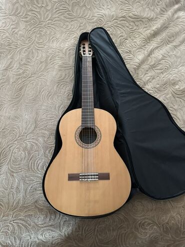 аксессуары для акустической гитары: Klassik gitara, Yamaha, İşlənmiş, Pulsuz çatdırılma
