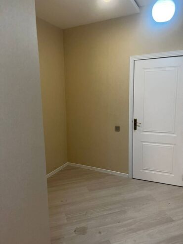 Yeni tikili: 3 otaqlı, Yeni tikili, 70 kv. m — 3