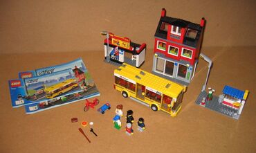 detskie igrushki lego: Продаётся LEGO City 7641 (оригинал). Набор идёт в разобранном