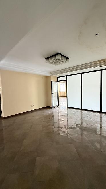 Продажа другой коммерческой недвижимости: 🏢 ПРОДАЁТСЯ КОММЕРЧЕСКОЕ ПОМЕЩЕНИЕ В САМОМ ЦЕНТРЕ БИШКЕКА 📍 — 14