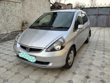 Honda: Honda Fit: 2003 г., 1.3 л, Вариатор, Бензин