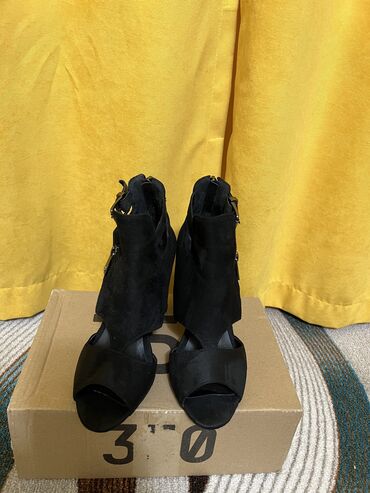 басоножки женские: Басоножки на устойчивых каблуках,удобные