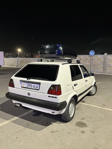 компьютер гольф 4: Volkswagen Golf: 1990 г., 1.8 л, Механика, Бензин