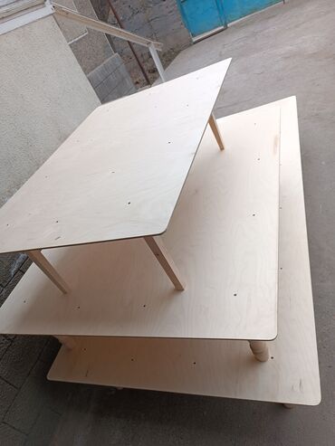 ханский стол: Стол, цвет - Бежевый, Новый