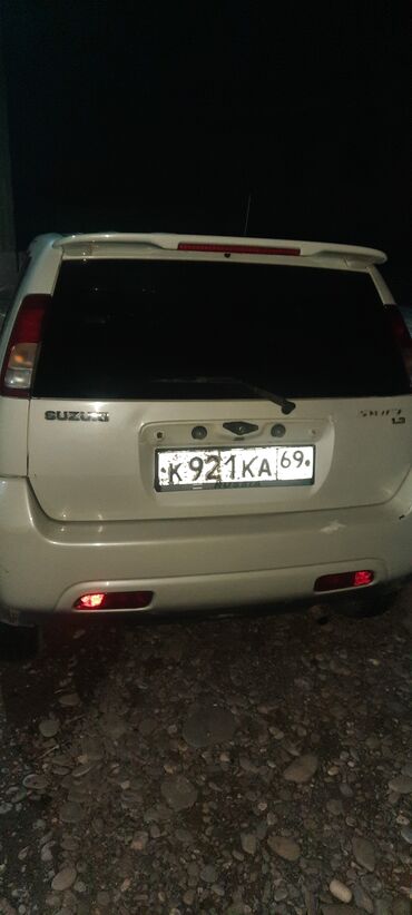 продаю subaru forester: Suzuki Swift: 2000 г., 1.3 л, Автомат, Бензин