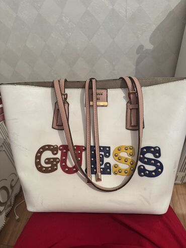 кольцо с бриллиантом бишкек цена: Шопер guess
Отдам за 250 сом
