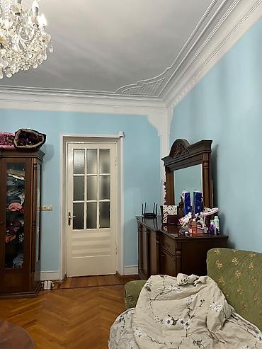 Квартиры: Qarayevdə metroya 2 dq məsafədə otağa 1 nəfər xanım axtarılır xanım — 6