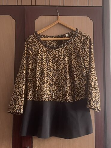 biserli koynekler: Qadın tunik/bluza - Üst hissə leopard naxışlı, qızılı-qara tonlarda -