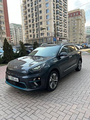 Kia: Kia Niro: 2018 г., Типтроник, Электромобиль, Кроссовер — 4