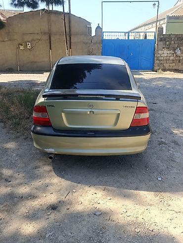 6 neferlik masin: Opel Vectra: 1.8 l | 1996 il 558239 km Sedan — 6