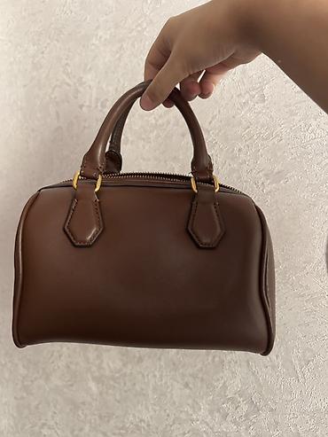 зара сумка: Сумка Zara, коричневая - Форма: компактная бочонок/бостон с жёсткими — 1
