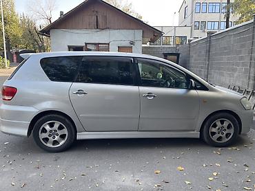 Toyota: Toyota Ipsum: 2002 г., 2.4 л, Автомат, Бензин, Минивэн — 3