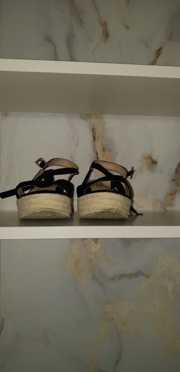 Sandale: Sandale, 40 — 8