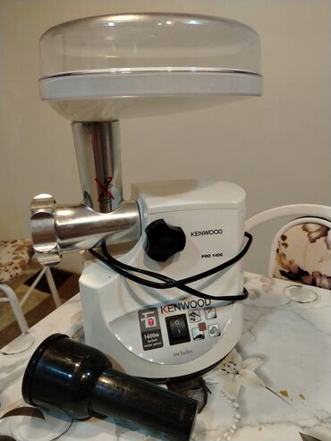 Məişət texnikası: Ət çəkən maşın Kenwood, 1400 Vt, Yeni