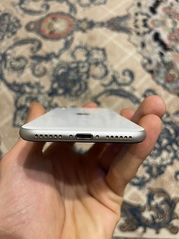 Apple iPhone: IPhone SE 2020, Ağ, Barmaq izi — 6