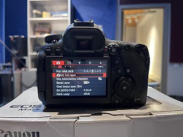 Фотоаппараты: Yenidən fərqlnmir . Çox az istifadə olunub. Qutuları var. Ustada — 6