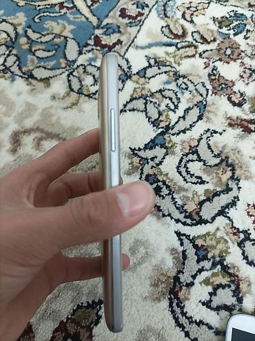 fold 4: IPhone 6, Б/у, < 16 ГБ, Золотой — 5