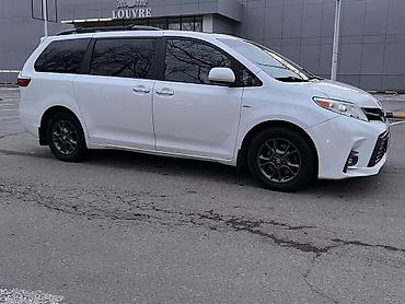 Toyota: Toyota Sienna: 2011 г., 3.5 л, Автомат, Бензин, Минивэн — 16