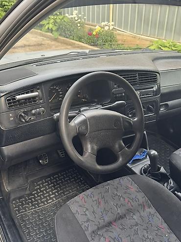 голы 3 универсал: Volkswagen Golf: 1996 г., 1.6 л, Механика, Бензин, Универсал — 9