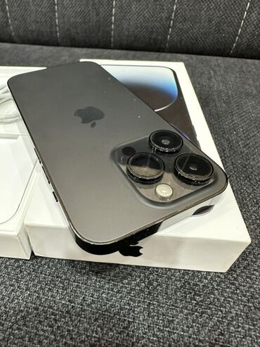 Apple iPhone: IPhone 14 Pro, 256 GB, Matte Space Gray, Face ID — 12