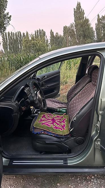 Продажа авто: Volkswagen Passat: 2003 г., 2 л, Механика, Бензин, Седан — 9