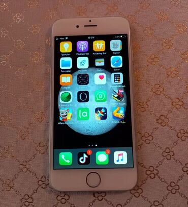 Информатика: IPhone 6s, Серебристый