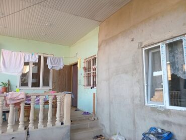 Həyət evləri və villaların satışı: Əmircan qəs. 4 otaqlı, 200 kv. m, Yeni təmirli — 6