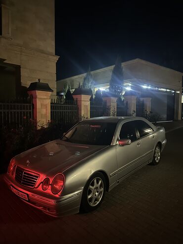 крыло гольф венто: Mercedes-Benz E-Class: 2000 г., 3.2 л, Автомат, Бензин, Седан