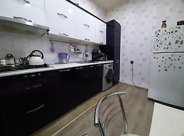 Həyət evləri və villalar: 2 otaqlı, 80 kv. m, Orta təmir — 10