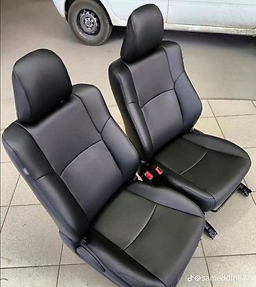 Чехлы Кожаные, С подушкой, цвет - Синий, Toyota, Новый, Самовывоз