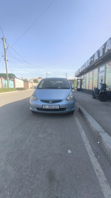 ата рио: Honda Fit: 2002 г., 1.3 л, Автомат, Бензин, Хетчбек