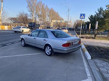 mers 210: Mercedes-Benz E-Class: 1999 г., 2.4 л, Автомат, Бензин, Седан — 5