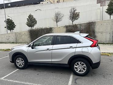 mini cross: Mitsubishi Eclipse Cross – gümüş rəngli kompakt krossover. Texniki və — 1