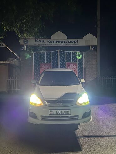 Toyota: Toyota Ipsum: 2004 г., 2.4 л, Автомат, Бензин, Минивэн