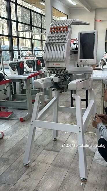 Промышленные швейные машинки: Швейная машина Вышивальная, Автомат