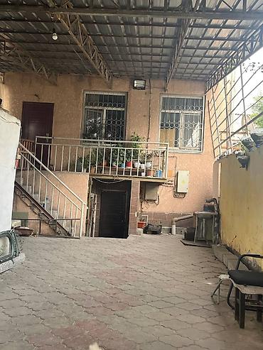 Үйлөр: Продается срочно кирпичный 2-этажный дом (140 м²) на 3 сотках со всеми — 10