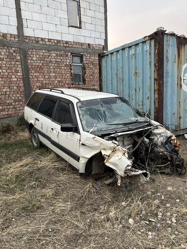 купить машину за 5000 долларов: Продаю аварийный пассат б3 
Мотор коробка есть 
Цена договорная