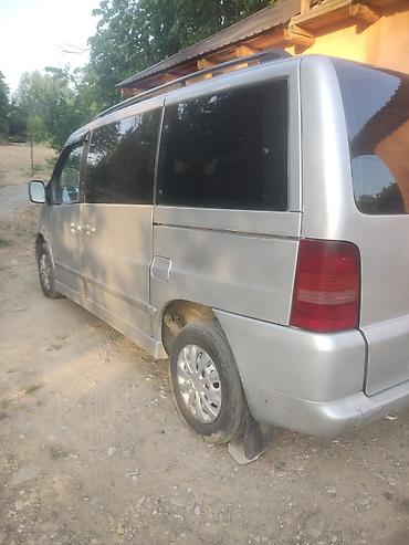 Транспорт: Mercedes-Benz Vito: 2001 г., 2.2 л, Механика, Дизель, Минивэн — 4