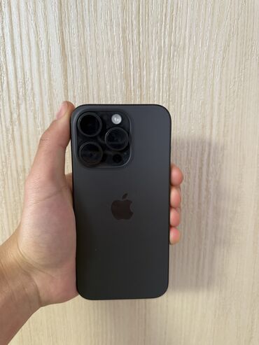 телефон айфон 15: IPhone 15 Pro, Б/у, 256 ГБ, Black Titanium, Коробка, В рассрочку, 90 %