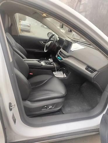 gls 600: FAW : 2024 г., Автомат, Электромобиль, Седан — 7
