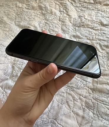 iphone cs max: IPhone 11, Б/у, 128 ГБ, Черный, Защитное стекло, Чехол, 71 % — 2